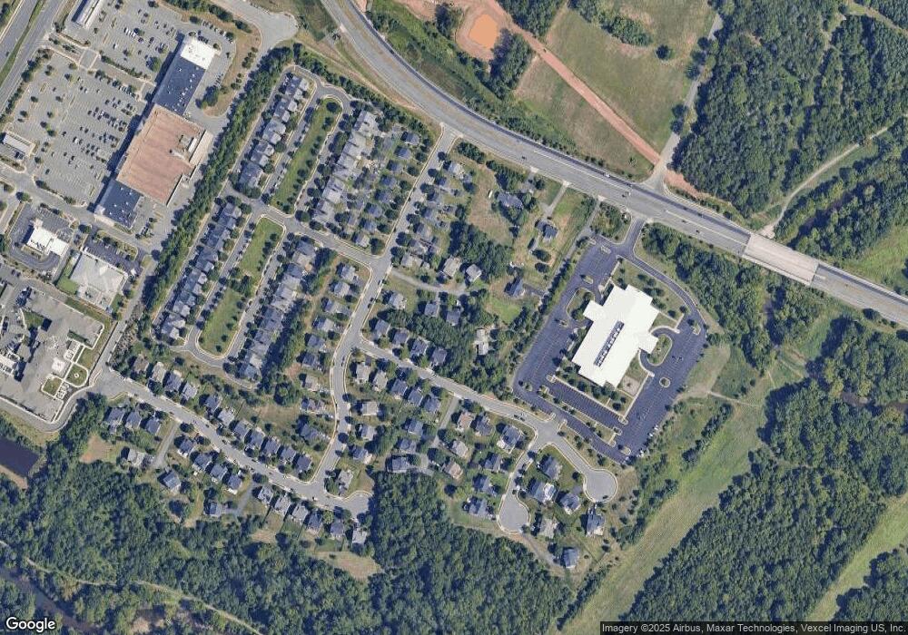 9539 Loma Dr, Bristow, VA 20136 - photo 1