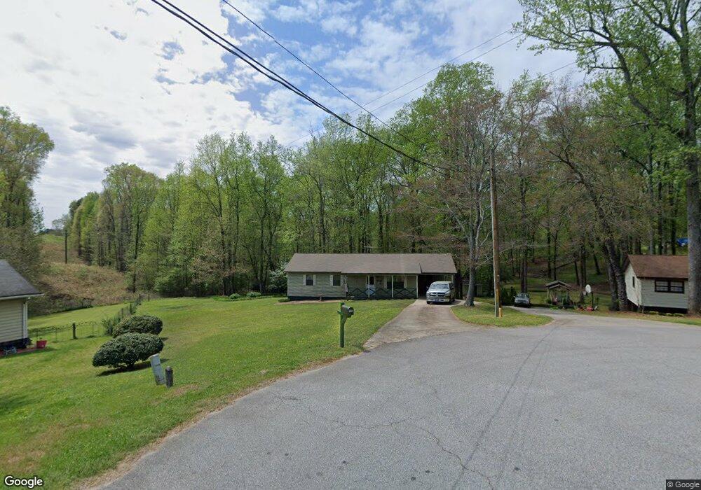 5892 Meadow View Ln, Flowery Branch, GA 30542 - photo 1