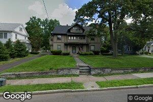 208 Sedgwick Dr, Syracuse, NY 13203