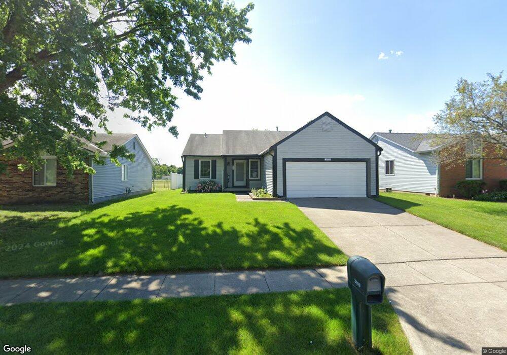 3109 Falcon Bridge Dr, Columbus, OH 43232 - photo 1