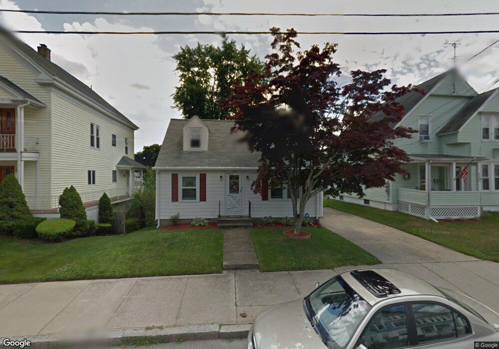 728 Grove St, Woonsocket, RI 02895 - photo 1