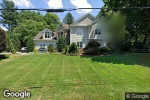 33 Owatonna St, Haworth, NJ 07641