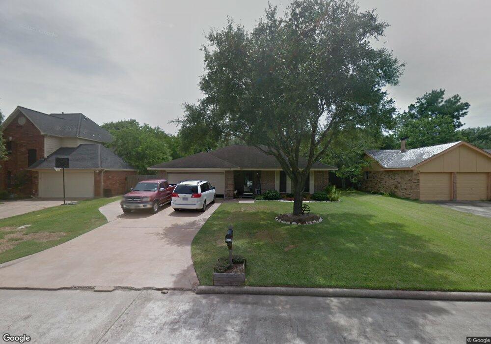 3820 Clover Dr, Alvin, TX 77511 - photo 1