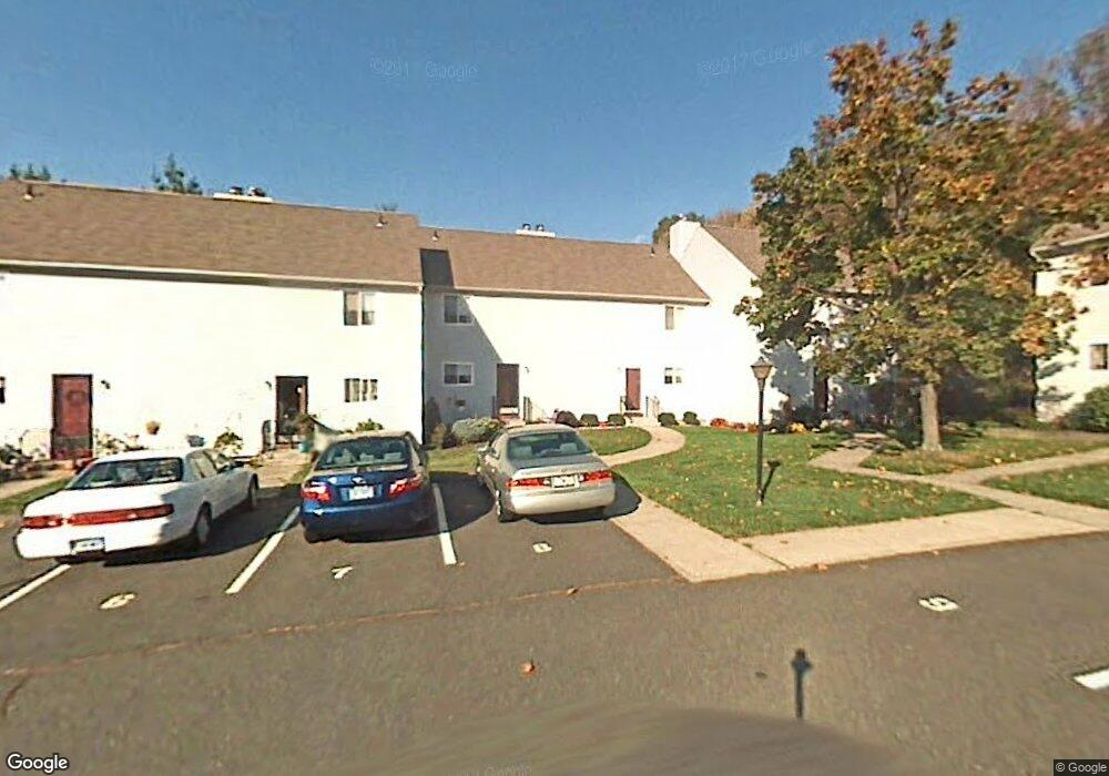 5 Pequot Ct, Cromwell, CT 06416 - photo 1