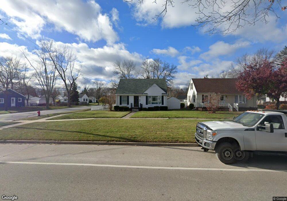 3003 10th Ave, Port Huron, MI 48060 - photo 1