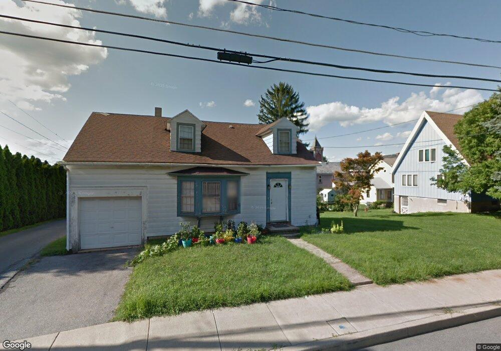 13 W 2nd St, Alburtis, PA 18011 - photo 1