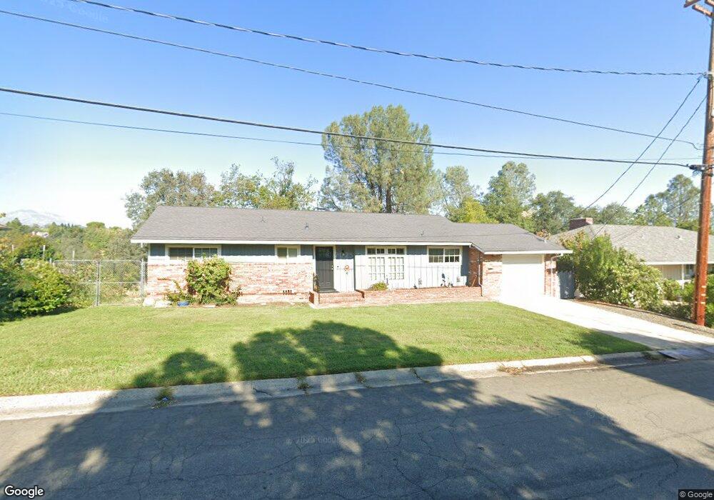 810 Overhill Dr, Redding, CA 96001 - photo 1