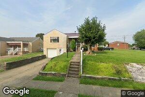 541 N 10th St, Weirton, WV 26062