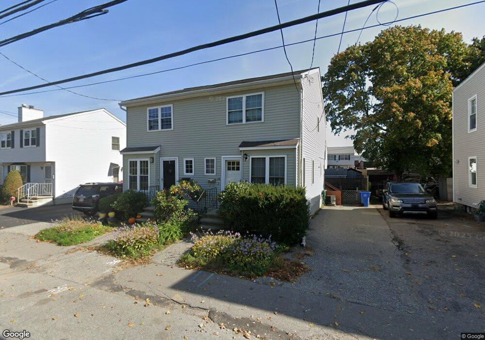 114 Willow St unit 1, Waltham, MA 02453 - photo 1