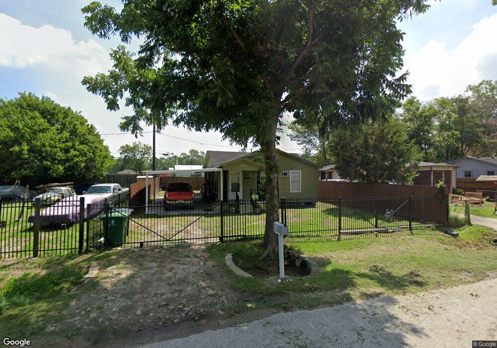 6118 Rollins St, Houston, TX 77091 - photo 1
