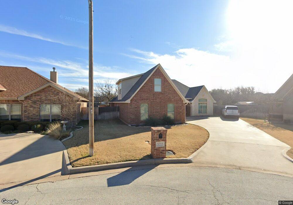 3233 White Oaks Dr, Abilene, TX 79606 - photo 1