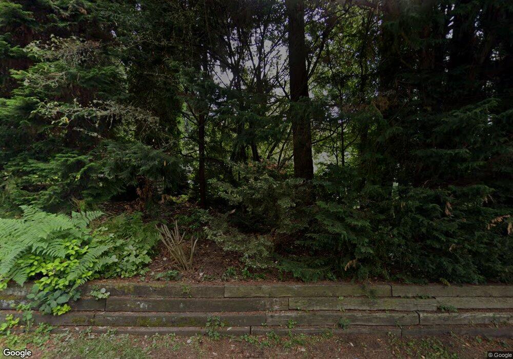 2750 Parkway W, University Place, WA 98466 - photo 1