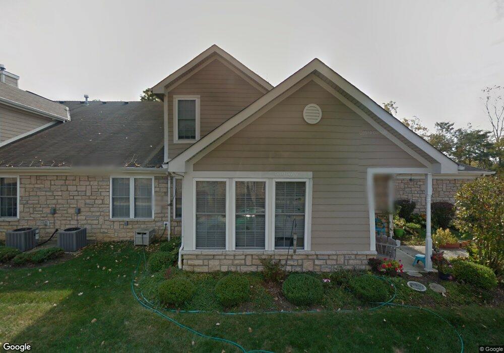 1317 Winningham Ln unit 1317, Columbus, OH 43240 - photo 1