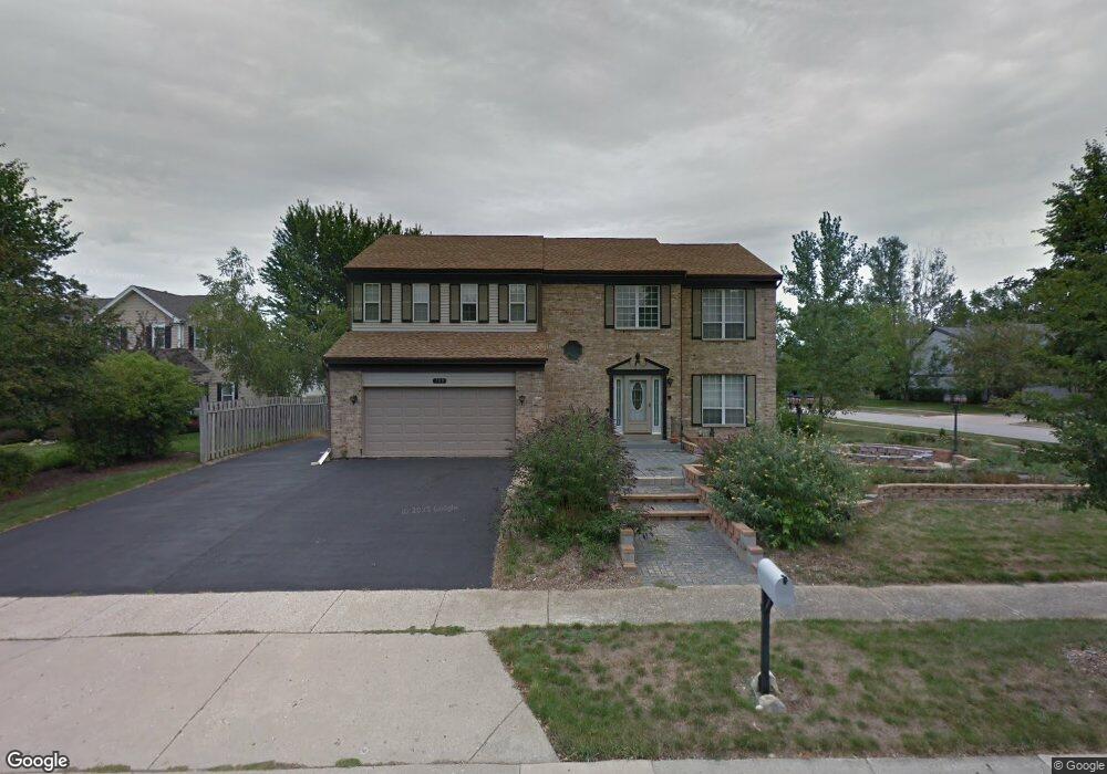 700 Pickwick Ct, Algonquin, IL 60102 - photo 1