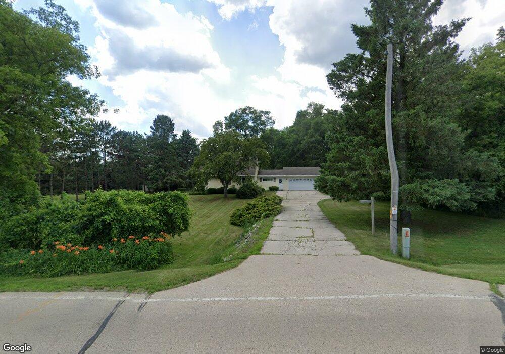 W260N5783 Mary Hill Rd, Sussex, WI 53089 - photo 1