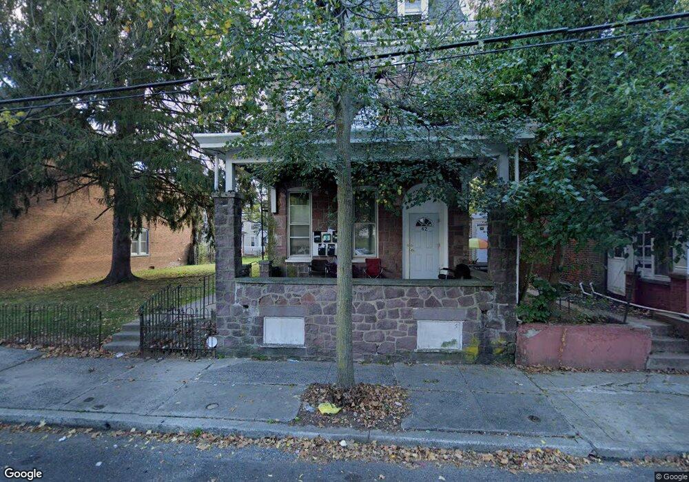 42 E 3rd St unit 5, Pottstown, PA 19464 - photo 1