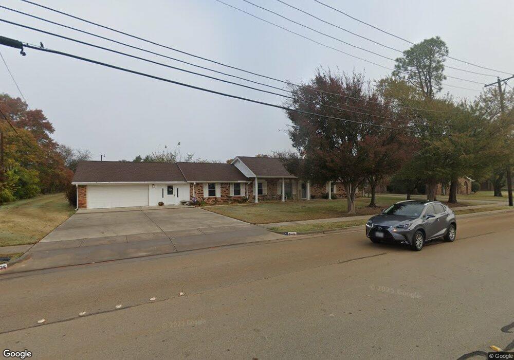 8425 Rumfield Rd, North Richland Hills, TX 76182 - photo 1