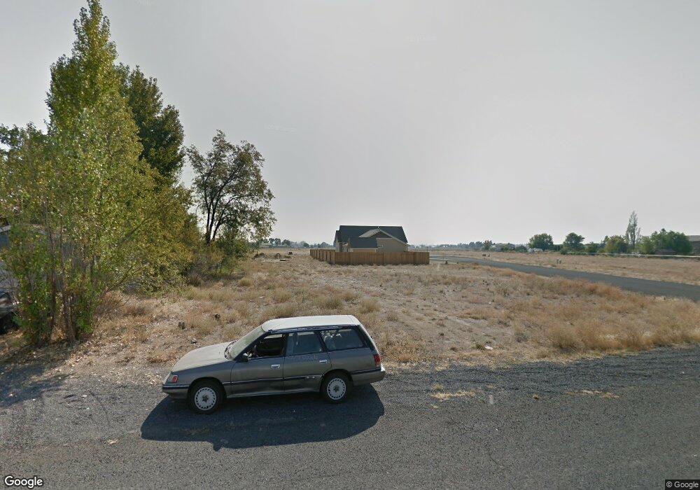 7529 Mcdougal Ave NE, Moses Lake, WA 98837 - photo 1