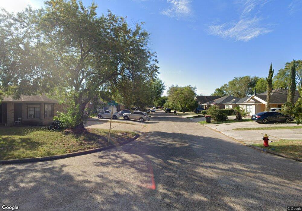 10106 Rosbrook Ct, Houston, TX 77038 - photo 1
