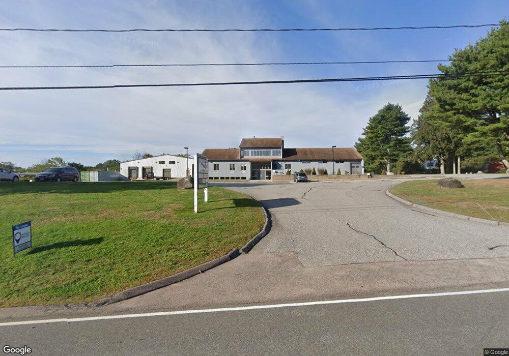 1101 Noank Ledyard Rd unit Lower Level, Mystic, CT 06355 - photo 1