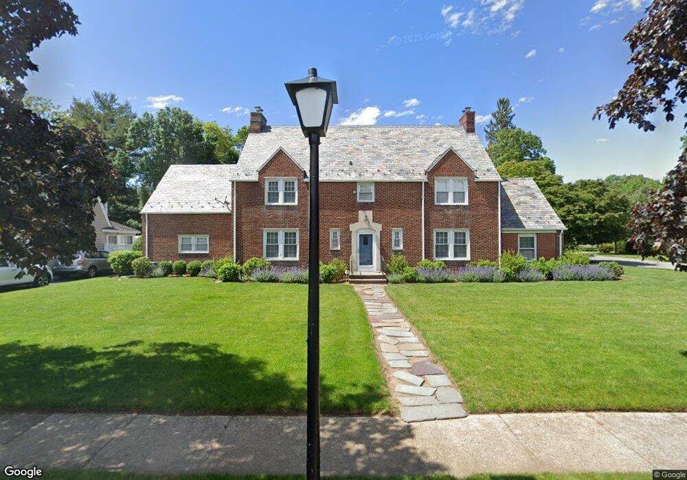 2 Dover Place, Hempstead, NY 11550 - photo 1