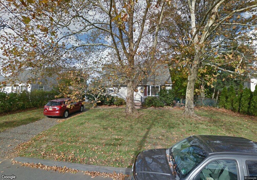 30 Longfield Rd, New Brunswick, NJ 08901 - photo 1