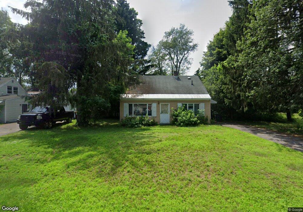 1181 Outer Dr, Schenectady, NY 12303 - photo 1