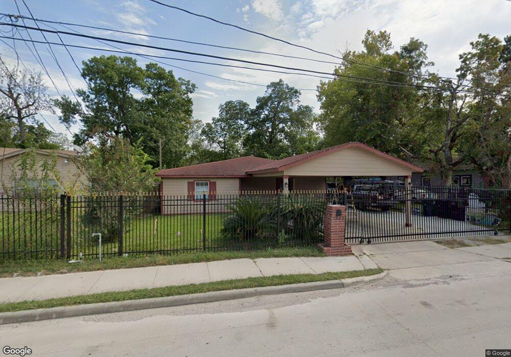 7302 Hirsch Rd, Houston, TX 77016 - photo 1