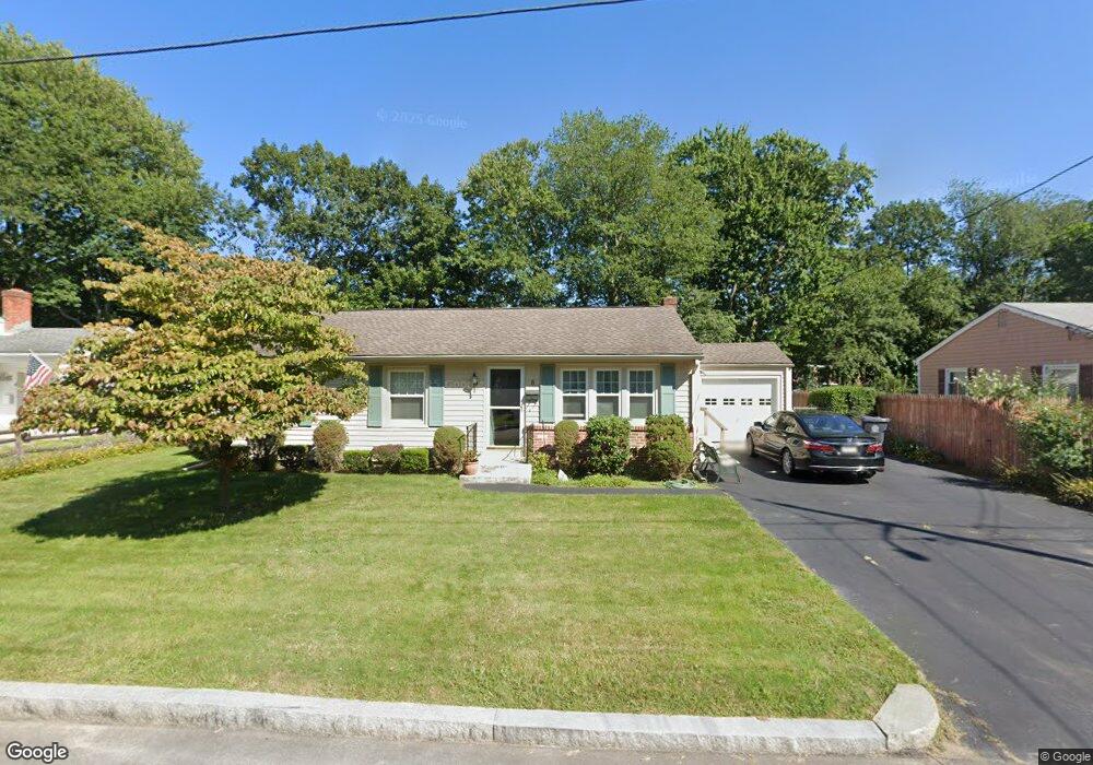 8 Breeze Way, Riverside, RI 02915 - photo 1