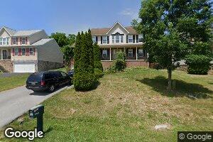 17952 Lyles Dr, Hagerstown, MD 21740