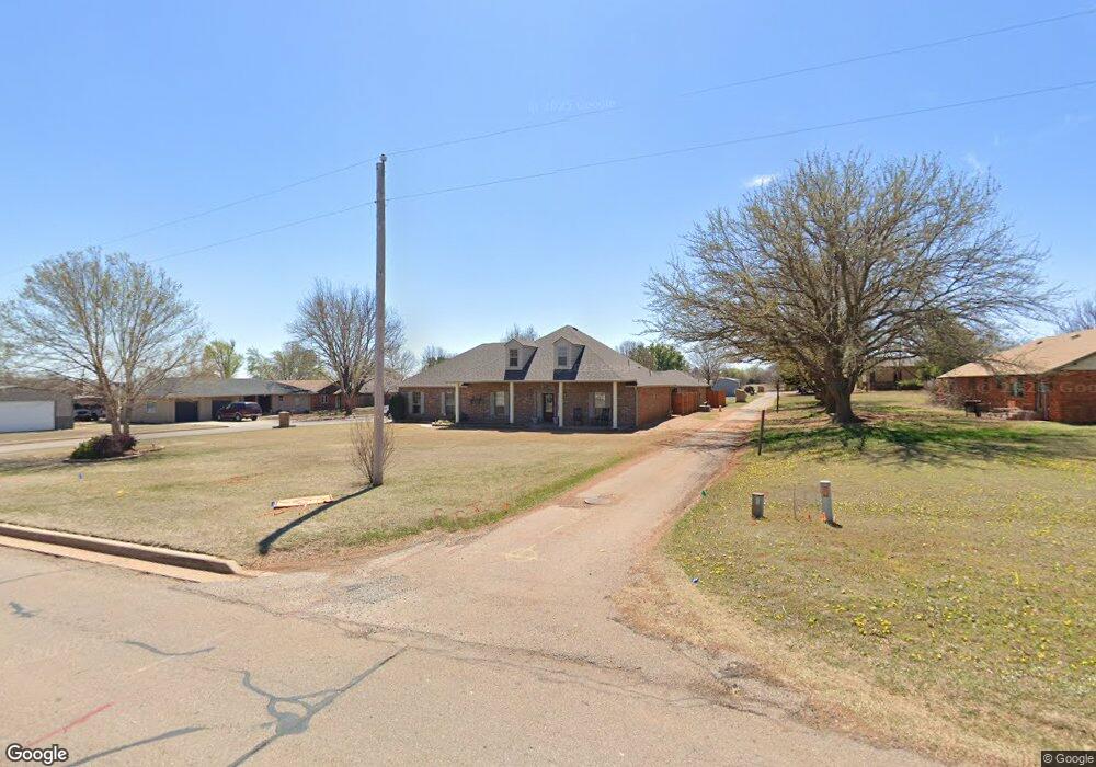 3207 W 7th St, Elk City, OK 73644 - photo 1