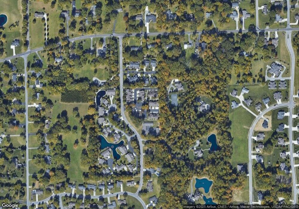 2527 Struthmore Dr, Lima, OH 45806 - photo 1