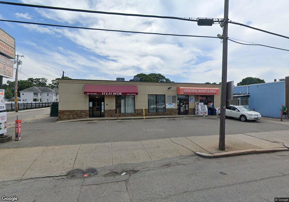 655 Central Ave, Pawtucket, RI 02861 - photo 1