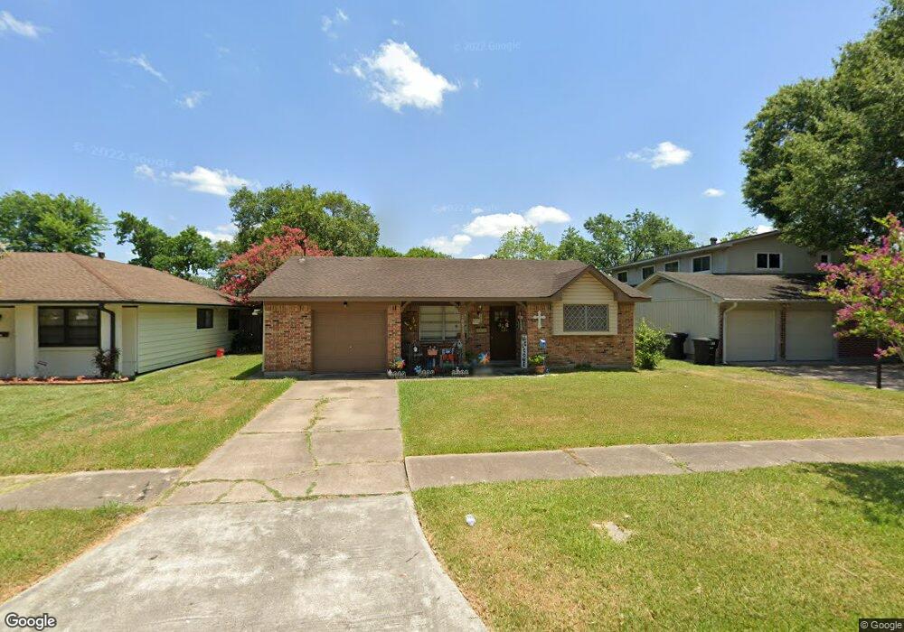 10915 Bazin St, Houston, TX 77089 - photo 1