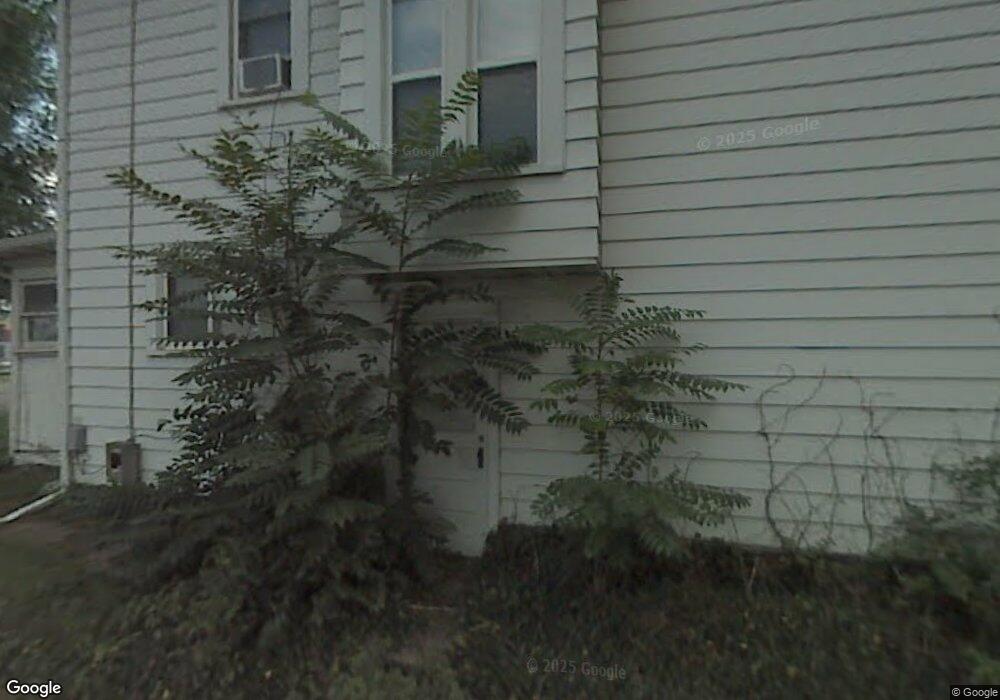 330 Walnut St, Coshocton, OH 43812 - photo 1