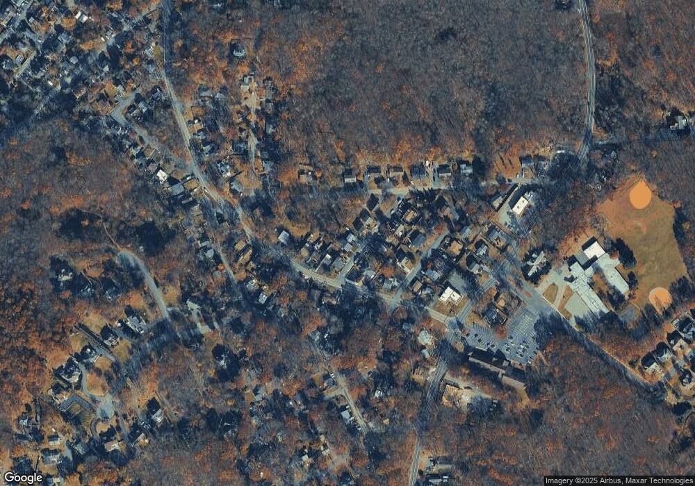 11 Redwood Ln, Lake Hopatcong, NJ 07849 - photo 1