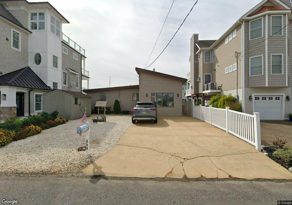 229 Hayes Ct, Lavallette, NJ 08735 - photo 1