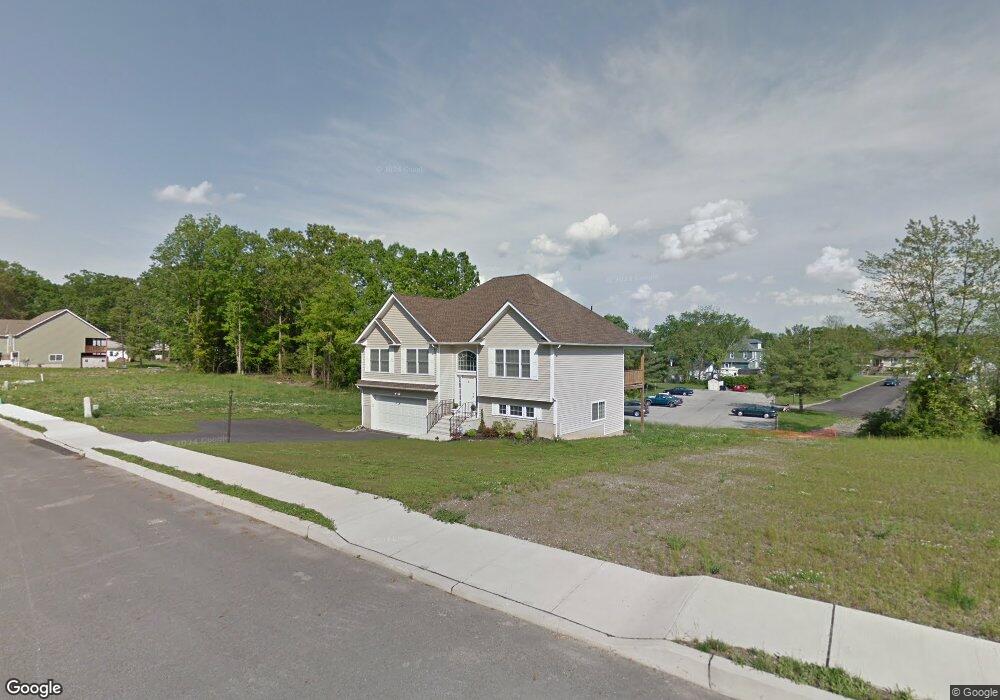 98 Logans Way, Maybrook, NY 12543 - photo 1