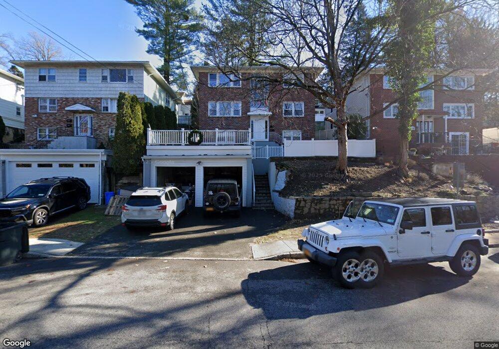 188 Midland Ave unit 2nd, Tuckahoe, NY 10707 - photo 1