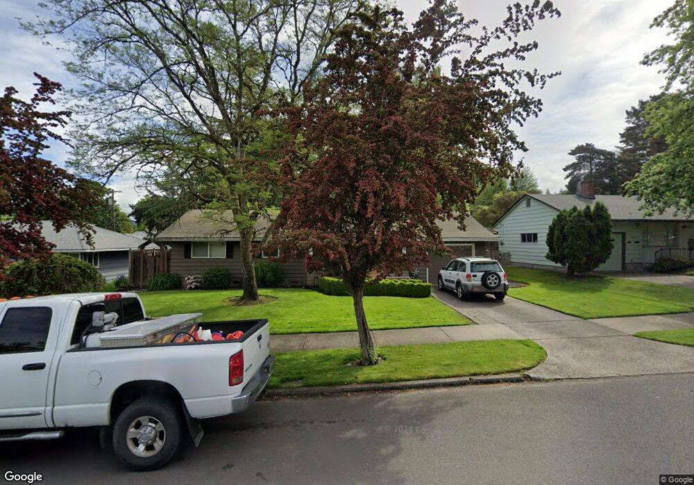 1840 SW Huntington Ave, Portland, OR 97225 - photo 1