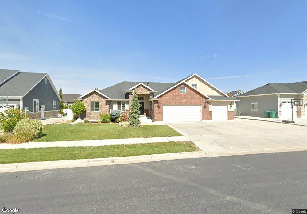 1372 W 725 S, Layton, UT 84041 - photo 1