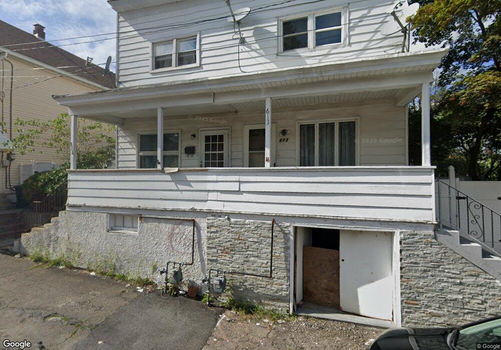 613 W 5th St, Hazleton, PA 18201 - photo 1