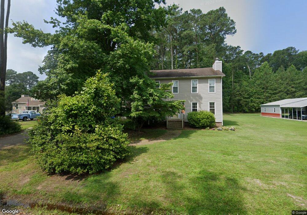 709 Dandy Loop Rd, Yorktown, VA 23692 - photo 1