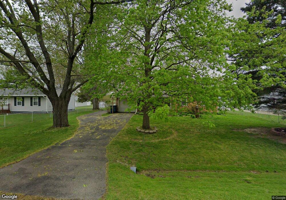 1350 Winfield Dr, Swartz Creek, MI 48473 - photo 1