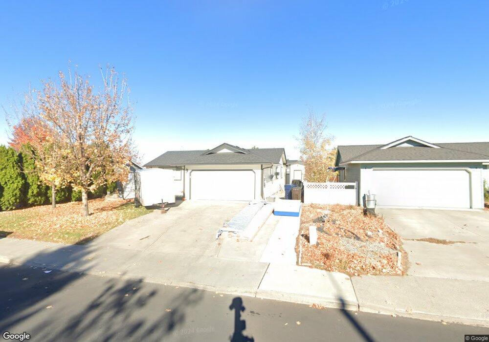 2855 SW Quartz Ave, Redmond, OR 97756 - photo 1