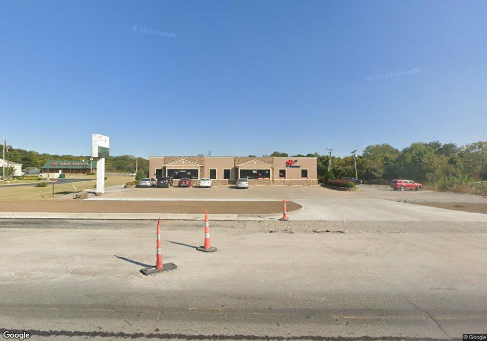 1409 S Muskogee Ave, Tahlequah, OK 74464 - photo 1