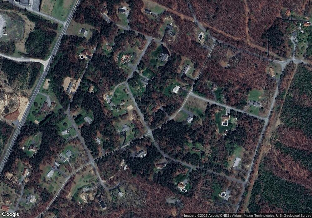 421 Shirley Dr, Berkeley Springs, WV 25411 - photo 1