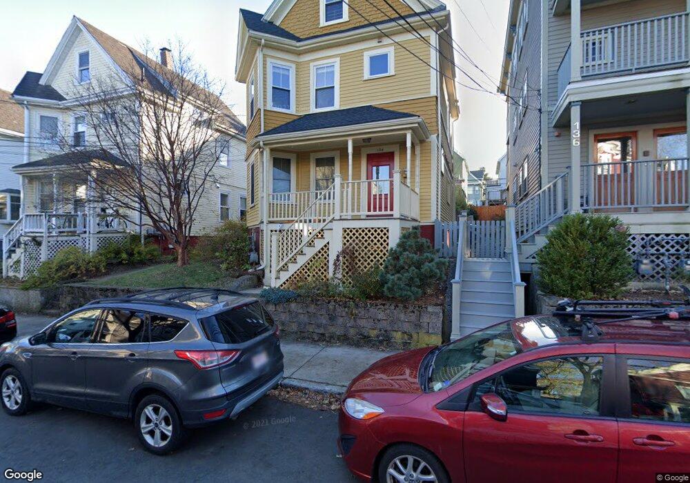 134 Hudson St, Somerville, MA 02144 - photo 1