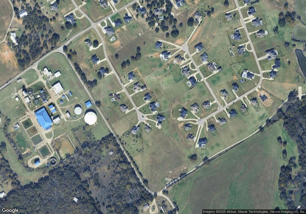 224 Maverick Ct, Granbury, TX 76049 - photo 1