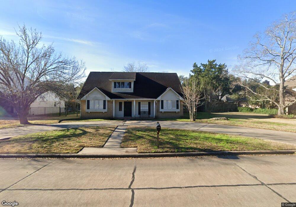 2544 Live Oak Dr, Rosenberg, TX 77471 - photo 1